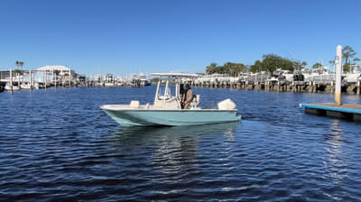BOATZON | Boston Whaler 210 Montauk 2026