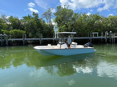 BOATZON | Boston Whaler 210 Montauk 2027