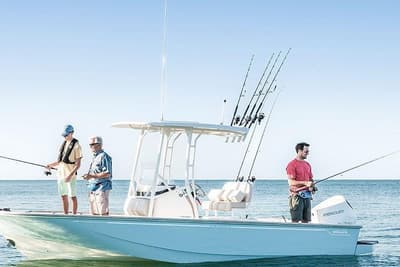 BOATZON | Boston Whaler 210 Montauk 2027