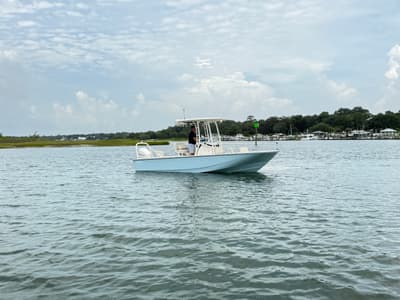 BOATZON | Boston Whaler 210 Montauk 2027