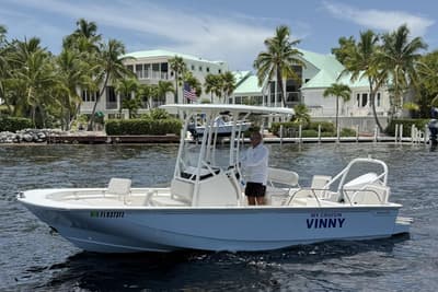 BOATZON | Boston Whaler 210 Montuak 2025