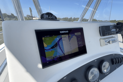 BOATZON | Boston Whaler 210 OUTRAGE 2007