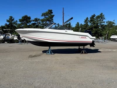 BOATZON | Boston Whaler 210 Vantage 2025