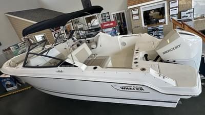 BOATZON | Boston Whaler 210 Vantage 2026 BOATZON | Boston Whaler 210 Vantage 2026