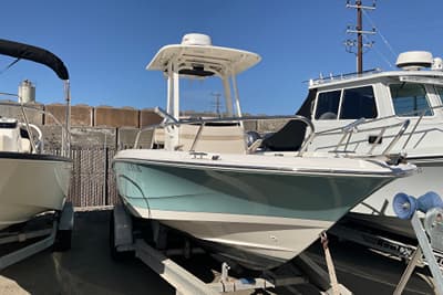 BOATZON | Boston Whaler 220 Dauntless 2023
