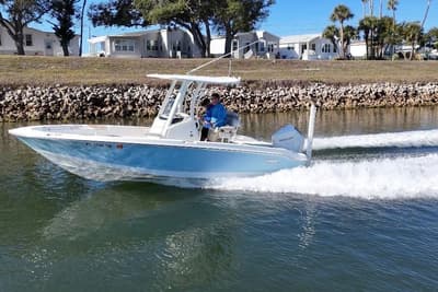 BOATZON | Boston Whaler 220 Dauntless 2023
