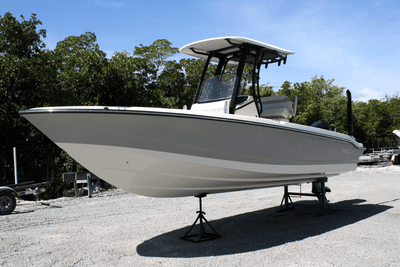 BOATZON | Boston Whaler 220 Dauntless 2025