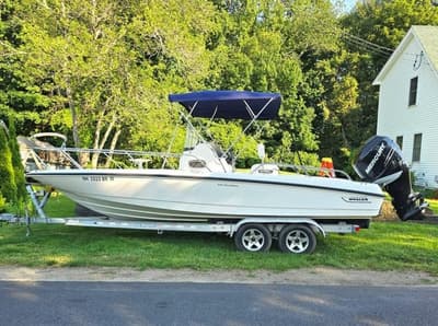 BOATZON | Boston Whaler 230 Dauntless 2011