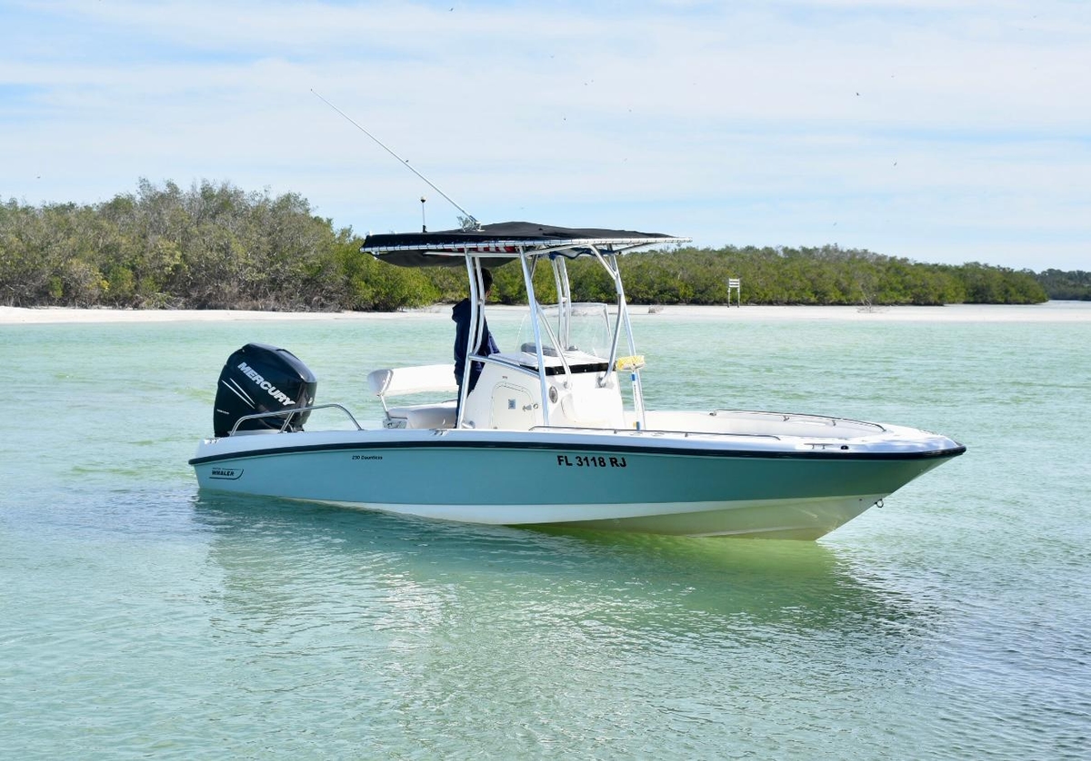 2012 Boston Whaler 230 Dauntless - Sold Boat