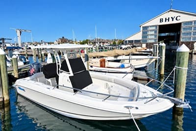 BOATZON | Boston Whaler 230 Outrage 2017