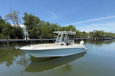 BOATZON | Boston Whaler 230 Outrage 2018