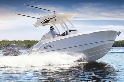 BOATZON | Boston Whaler 230 Outrage 2026 BOATZON | Boston Whaler 230 Outrage 2026