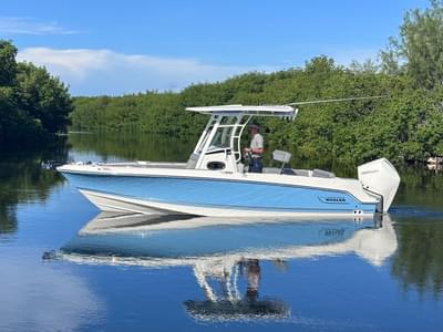 BOATZON | Boston Whaler 230 Outrage 2026 BOATZON | Boston Whaler 230 Outrage 2026