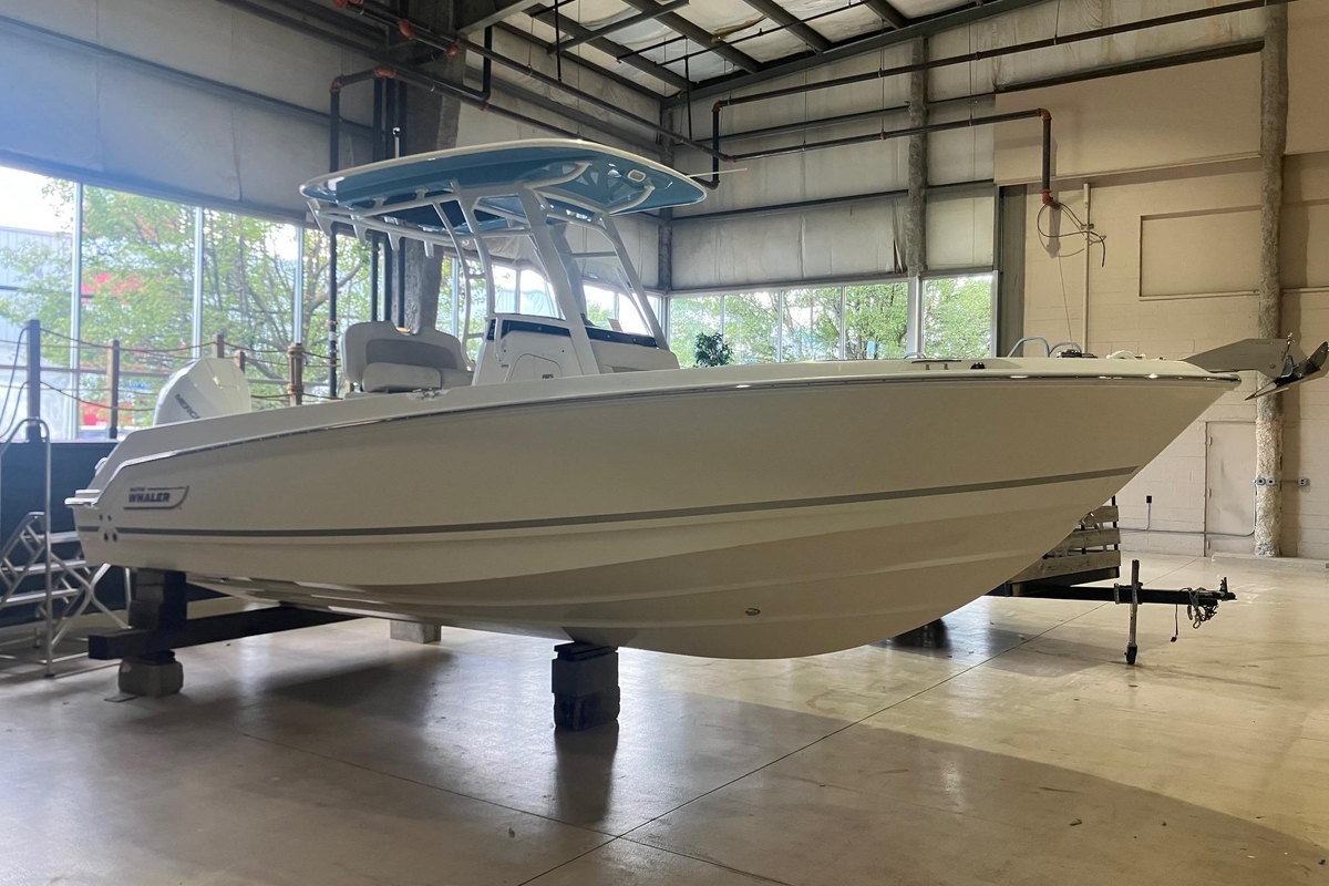 2026 Boston Whaler 230 Outrage - Sold Boat