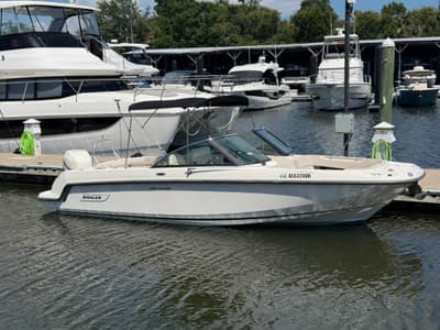 BOATZON | Boston Whaler 230 VANTAGE 2017
