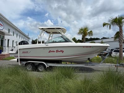 BOATZON | Boston Whaler 230 VANTAGE 2018