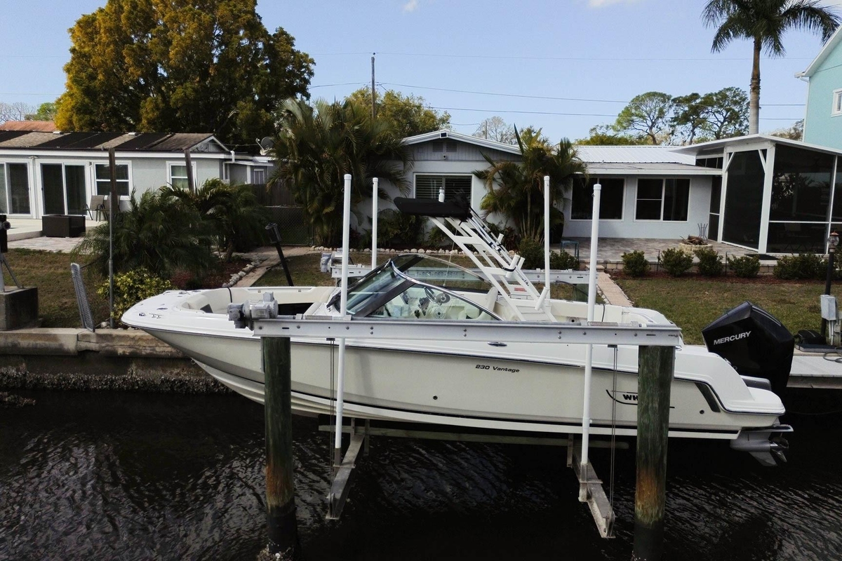 2019 Boston Whaler 230 Vantage - Sold Boat
