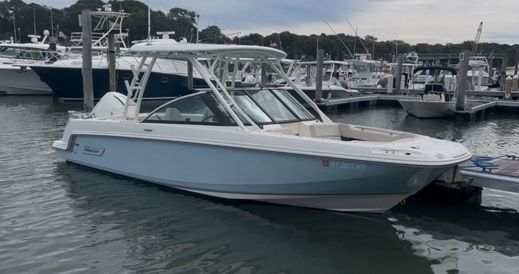 2020 Boston Whaler 230 Vantage - Sold Boat