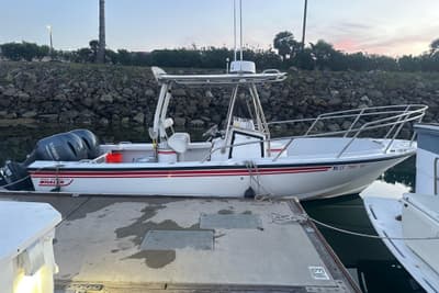 BOATZON | Boston Whaler 24 Outrage 1997