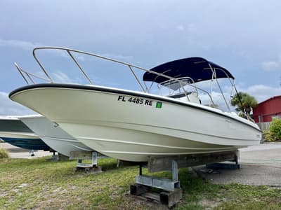 BOATZON | Boston Whaler 240 DAUNTLESS 2017 BOATZON | Boston Whaler 240 DAUNTLESS 2017