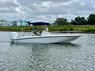 BOATZON | Boston Whaler 240 DAUNTLESS 2017