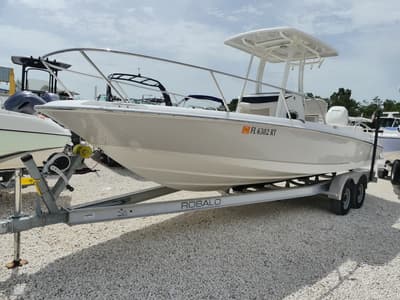 BOATZON | Boston Whaler 240 Dauntless 2018 BOATZON | Boston Whaler 240 Dauntless 2018