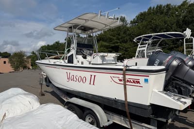 BOATZON | Boston Whaler 240 Outrage 1995 BOATZON | Boston Whaler 240 Outrage 1995