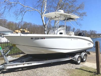 BOATZON | Boston Whaler 240 Outrage 2007