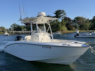 BOATZON | Boston Whaler 240 OUTRAGE 2008