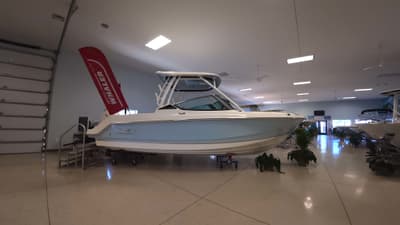BOATZON | Boston Whaler 240 Vantage 2026