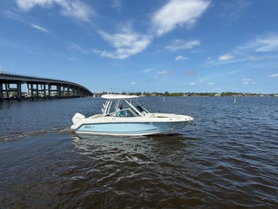 BOATZON | Boston Whaler 240 Vantage 2027