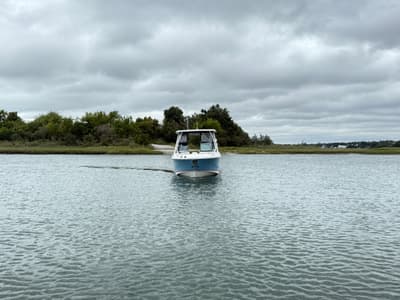 BOATZON | Boston Whaler 240 Vantage 2027