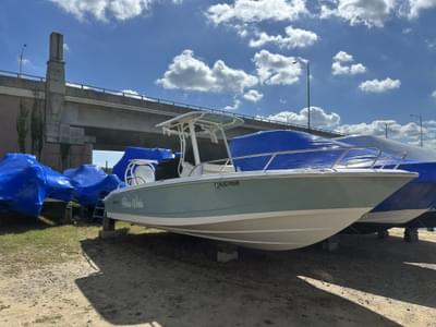 BOATZON | Boston Whaler 250 Dauntless 2021 BOATZON | Boston Whaler 250 Dauntless 2021