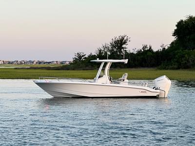 BOATZON | Boston Whaler 250 Dauntless 2024 BOATZON | Boston Whaler 250 Dauntless 2024