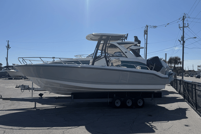 BOATZON | Boston Whaler 250 Dauntless 2026 BOATZON | Boston Whaler 250 Dauntless 2026