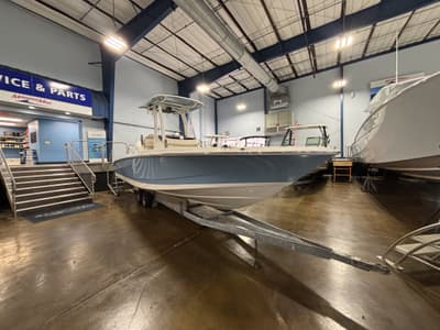 BOATZON | Boston Whaler 250 Dauntless 2026