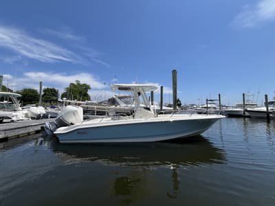 BOATZON | Boston Whaler 250 Dauntless 2026