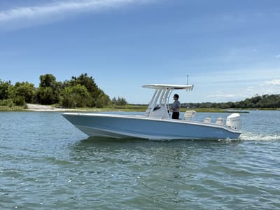 BOATZON | Boston Whaler 250 Dauntless 2026