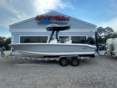 BOATZON | Boston Whaler 250 Dauntless 2027