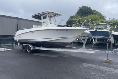 BOATZON | Boston Whaler 250 Outrage 2012