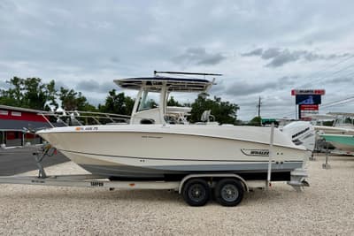 BOATZON | Boston Whaler 250 Outrage 2014