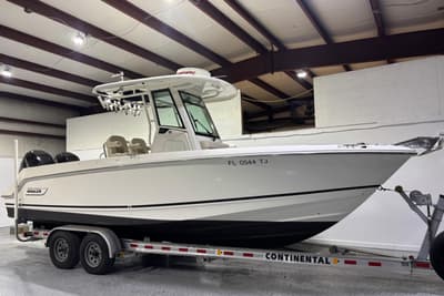 BOATZON | Boston Whaler 250 Outrage 2018 BOATZON | Boston Whaler 250 Outrage 2018