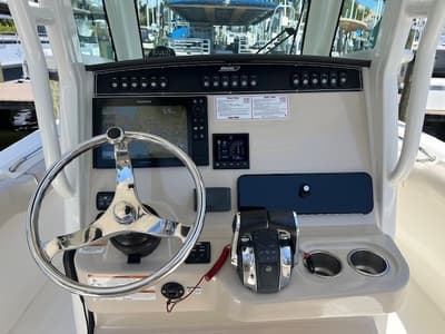 BOATZON | Boston Whaler 250 OUTRAGE 2019