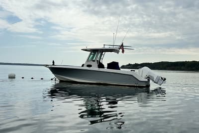 BOATZON | Boston Whaler 250 Outrage 2024