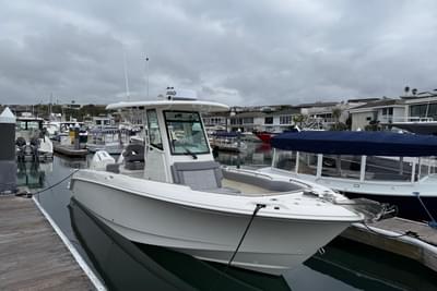 BOATZON | Boston Whaler 250 Outrage 2024