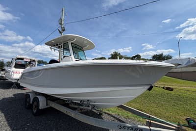 BOATZON | Boston Whaler 250 Outrage 2027