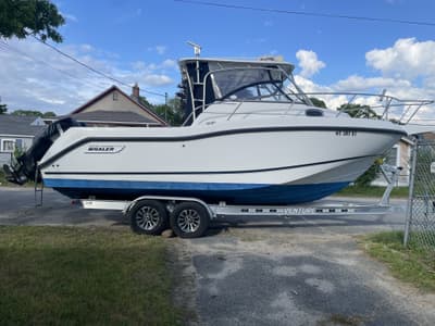 BOATZON | Boston Whaler 255 CONQUEST 2009