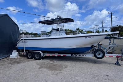 BOATZON | Boston Whaler 26 Outrage 2001