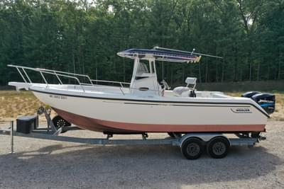 BOATZON | Boston Whaler 26 Outrage 2002 BOATZON | Boston Whaler 26 Outrage 2002