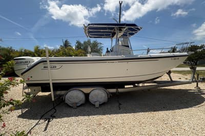 BOATZON | Boston Whaler 260 Outrage 1999